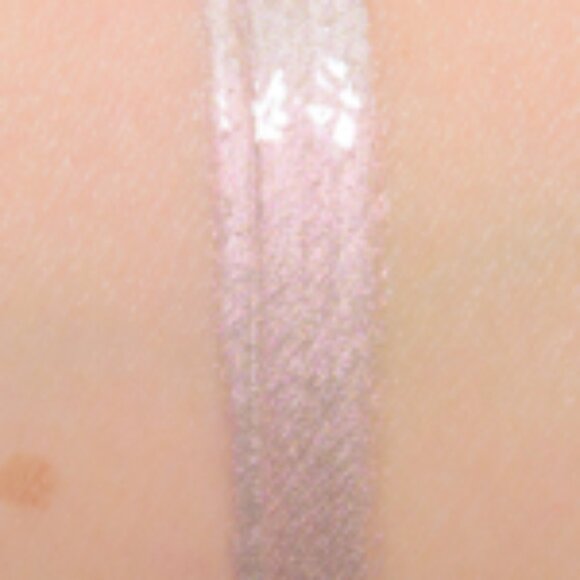 Mac Grand Illusion Liquid Lipcolour BROKEN HALO 5mL / 0.17 Oz Discontinued NEW - Picture 3 of 4